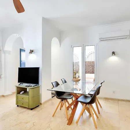 A24 Cabopino