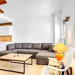 A24 Cabopino Apartment *